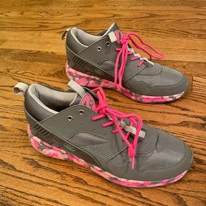 Heely Sneakers Women’s Size 8 - Barely Worn